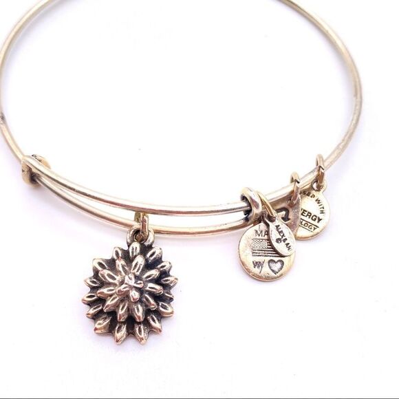 Alex and Ani Waterlily bangle bracelet charm - Picture 2 of 5